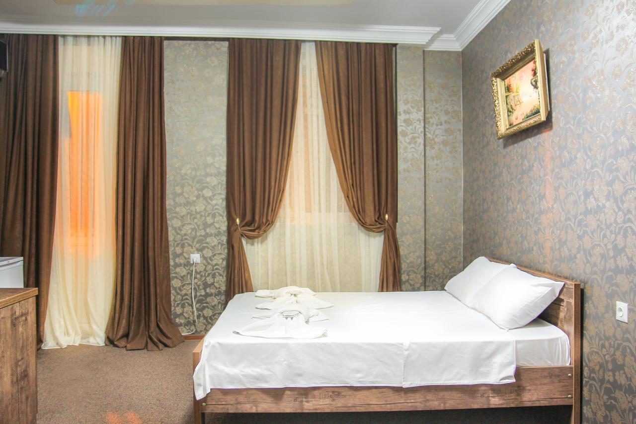 New Palace Shardeni Tbilisi Zewnętrze zdjęcie