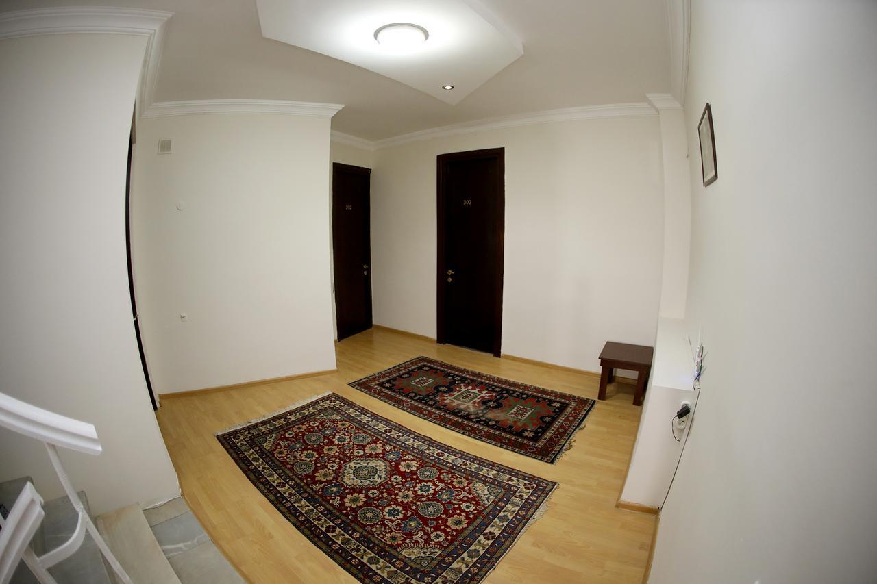 New Palace Shardeni Tbilisi Zewnętrze zdjęcie