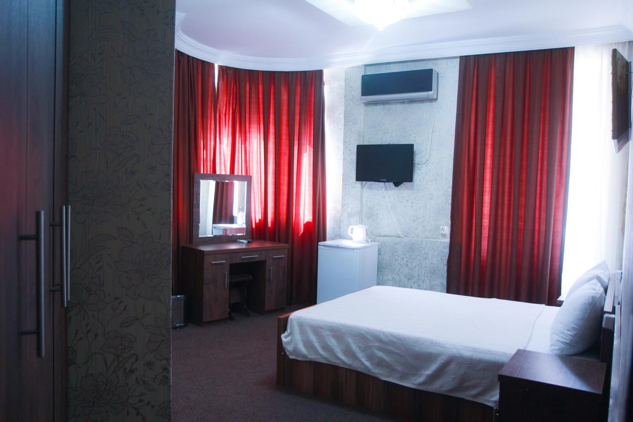 New Palace Shardeni Tbilisi Zewnętrze zdjęcie